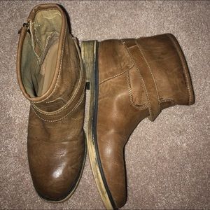 Forever 21 brown ankle boots